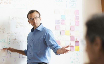 PA真人国际帮助你找到更多精准外贸客户